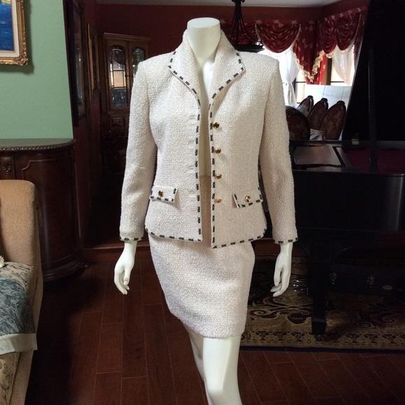 St.John Limited Edition Dresses & Skirts - Limited Edition St.John Outfit